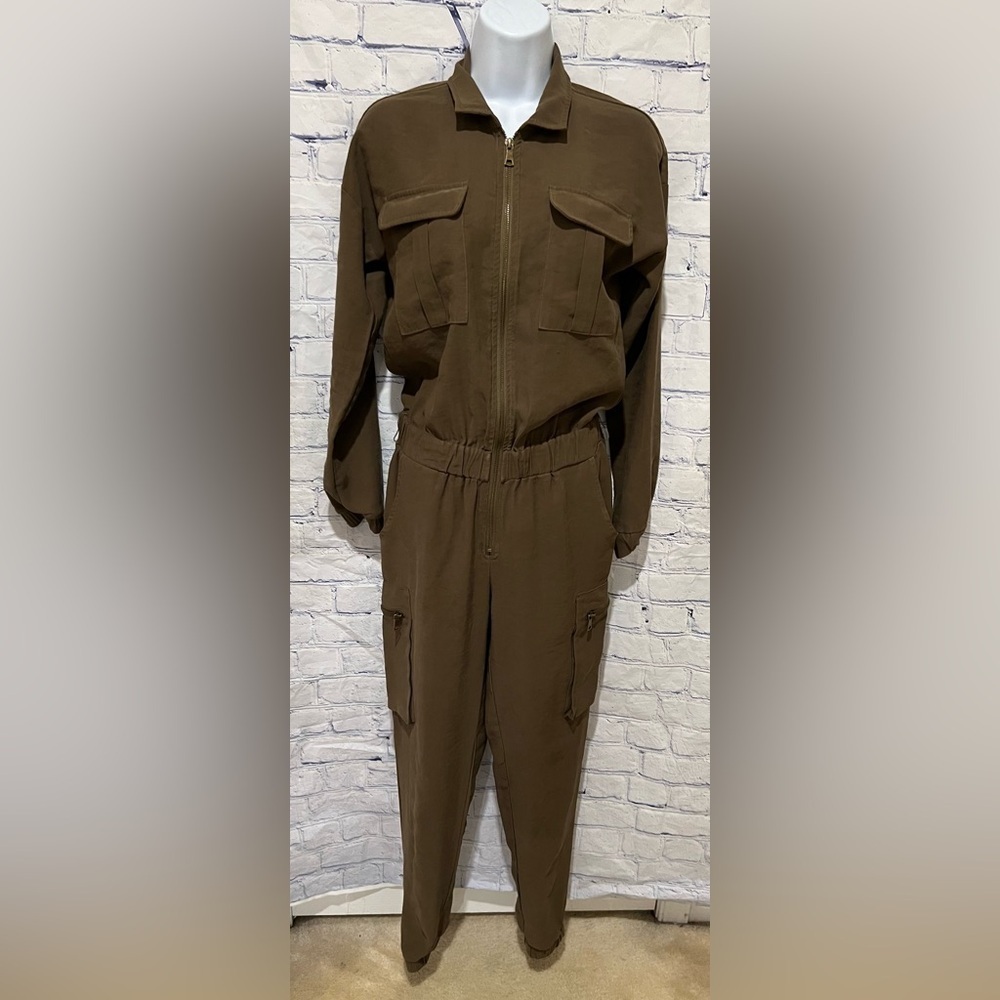 Lilly’s Kloset One Piece Flight Suit Long Sleeve Brown Jumpsuit Romper S